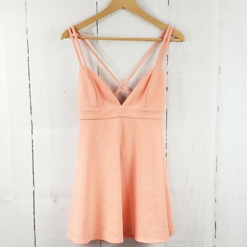 ⛔NBD X Naven Twins Revolve Let It Happen Dress - Picture 3 of 6